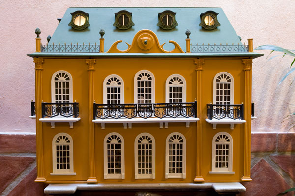 Museo Casas de Muñecas. Visita al país de la miniatura - Viajar con Hijos